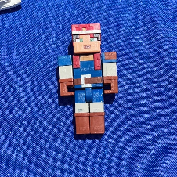 Minecraft Dungeons Valorie Figure 3" Mattel 2020 🦠 - Picture 2 of 3